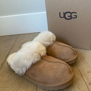 UGG K Cozy II Size 38 EU 6 kids